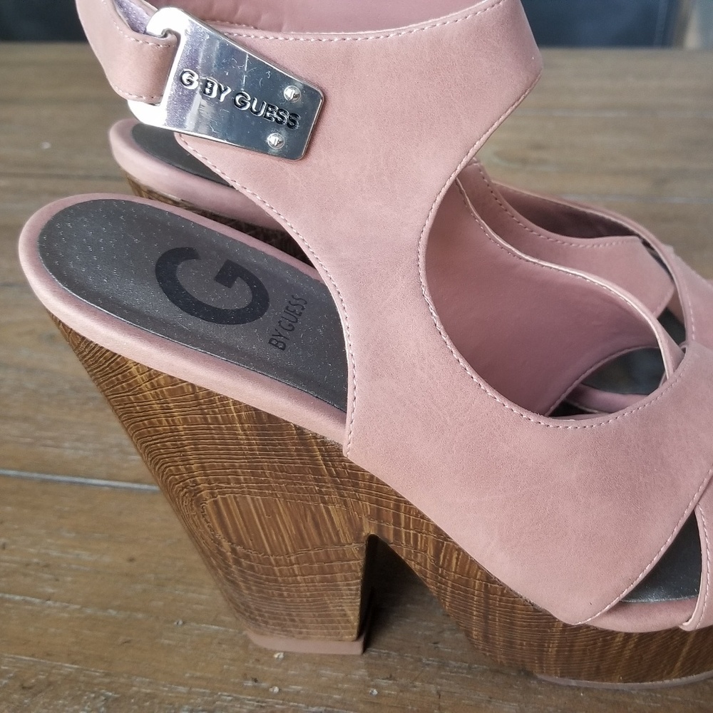 Guess - Platform Shoes - Picture 2 of 4